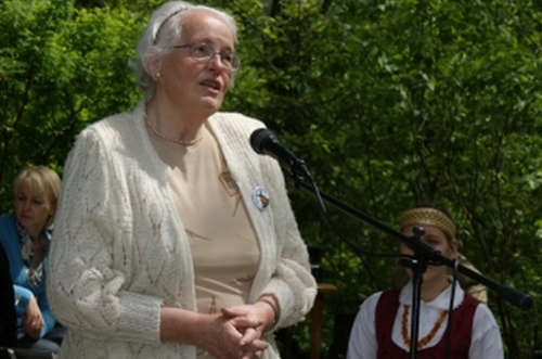 Rašytojo Kazio Borutos dukra fizikos mokslų daktarė Eglė Makariūnienė